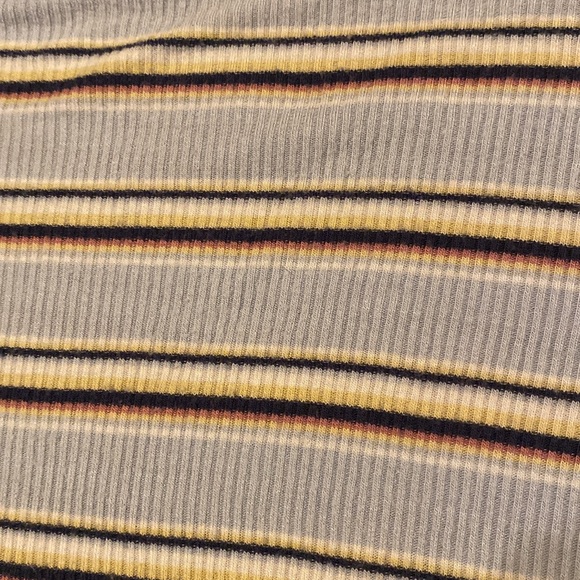 Baby blue striped crop top - Picture 2 of 2